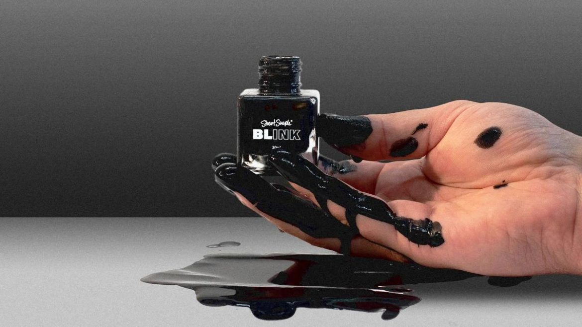 Black 3.0 - the world's blackest black acrylic paint in 2023